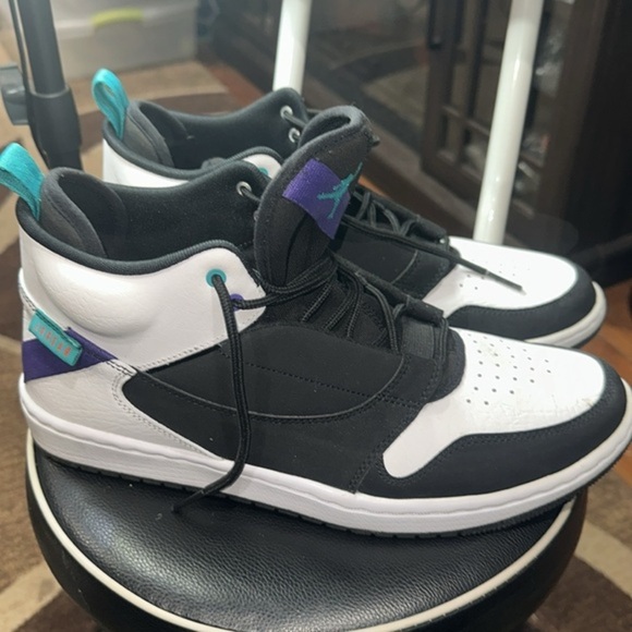 Jordan Other - Jordan Fadeaway sz 11